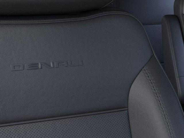 Photo of 2025 Onyx Black GMC Yukon