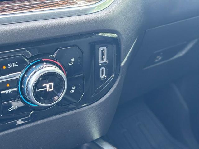 Photo of 2023 Onyx Black GMC Sierra 1500