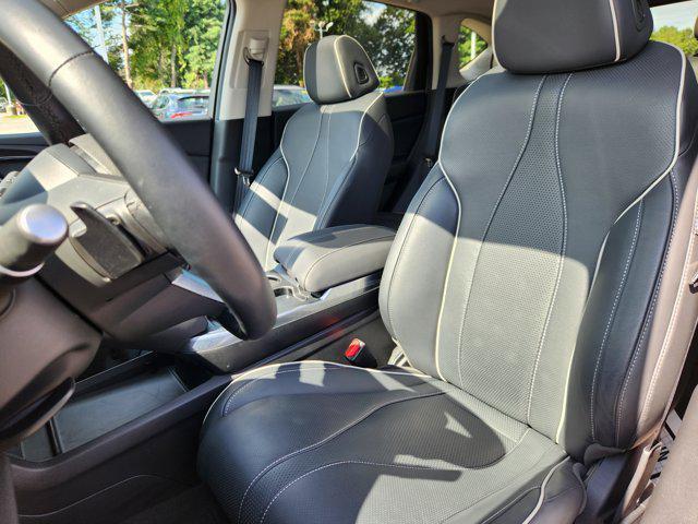 Photo of 2025 Platinum Acura RDX
