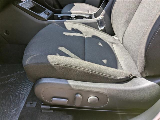 Photo of 2025 Neoteric Yellow Hyundai KONA