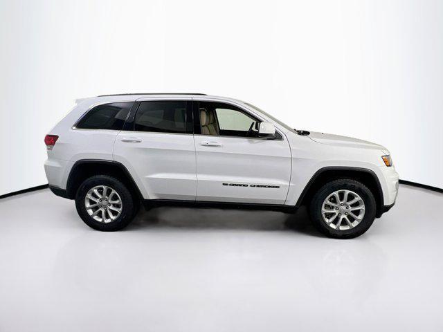 Photo of 2022 Bright White Clearcoat Jeep Grand Cherokee