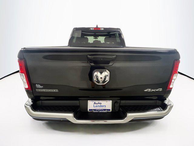 Photo of 2022 Diamond Black Crystal Pearlcoat RAM 1500