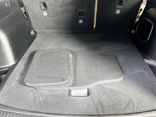Photo of 2022 Bright White Clearcoat Jeep Grand Cherokee