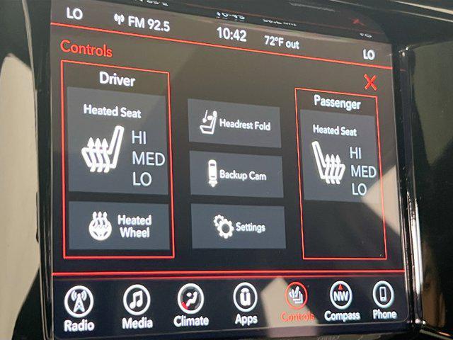 Photo of 2022 Octane Red Pearlcoat Dodge Durango