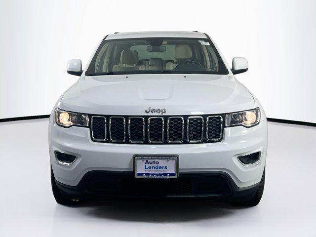 Photo of 2022 Bright White Clearcoat Jeep Grand Cherokee