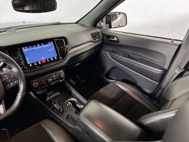 Photo of 2022 DB Black Clearcoat Dodge Durango
