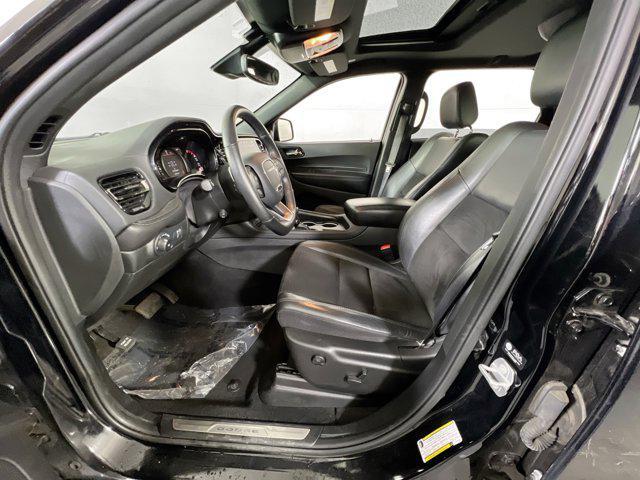 Photo of 2022 DB Black Clearcoat Dodge Durango