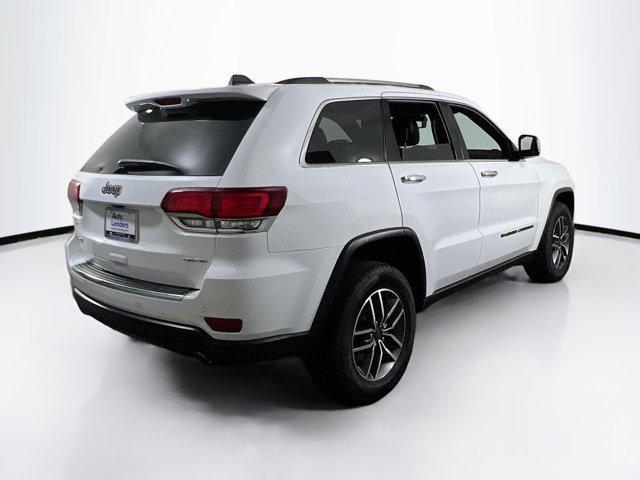 Photo of 2022 Bright White Clearcoat Jeep Grand Cherokee