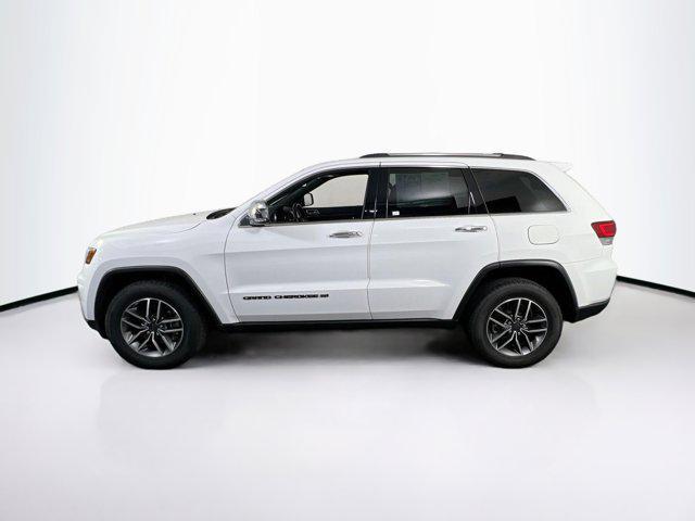 Photo of 2022 Bright White Clearcoat Jeep Grand Cherokee