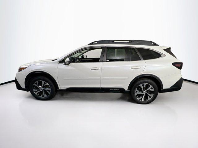 Photo of 2022 Crystal White Pearl Subaru Outback