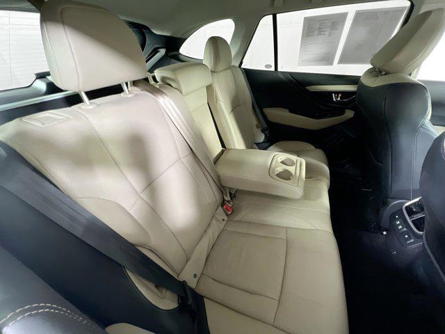 Photo of 2022 Crystal White Pearl Subaru Outback
