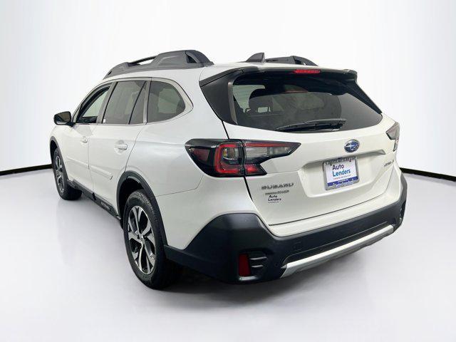 Photo of 2022 Crystal White Pearl Subaru Outback