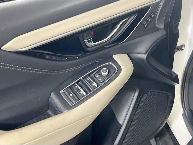Photo of 2022 Crystal White Pearl Subaru Outback