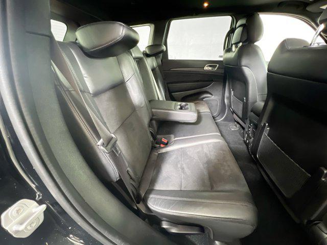 Photo of 2022 Diamond Black Crystal Pearlcoat Jeep Grand Cherokee