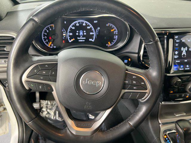 Photo of 2022 Bright White Clearcoat Jeep Grand Cherokee