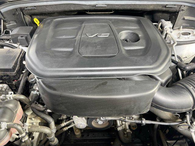 Photo of 2022 Bright White Clearcoat Jeep Grand Cherokee
