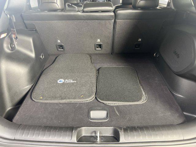 Photo of 2022 Granite Crystal Metallic Clearcoat Jeep Cherokee