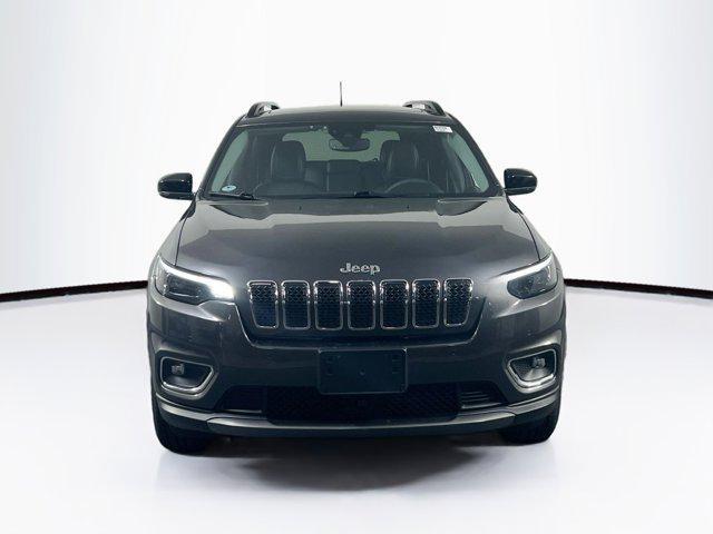 Photo of 2022 Granite Crystal Metallic Clearcoat Jeep Cherokee
