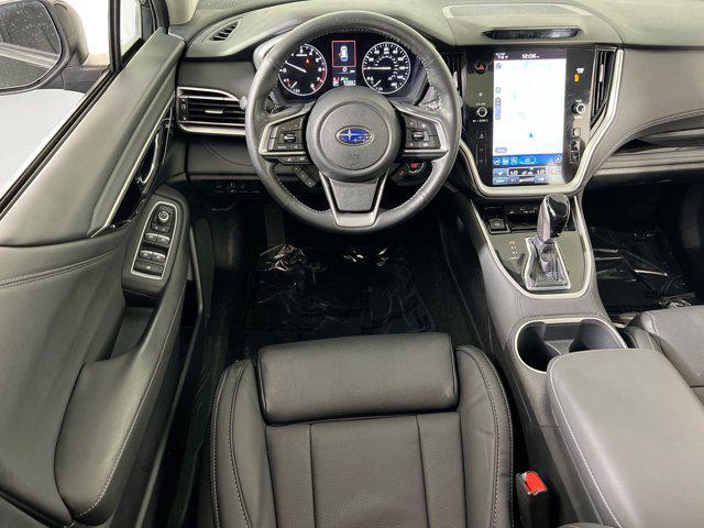 Photo of 2022 Crystal Black Silica Subaru Outback