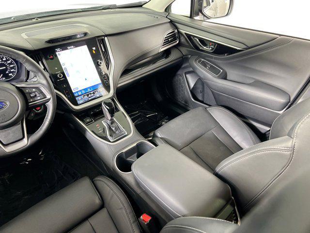Photo of 2022 Crystal Black Silica Subaru Outback