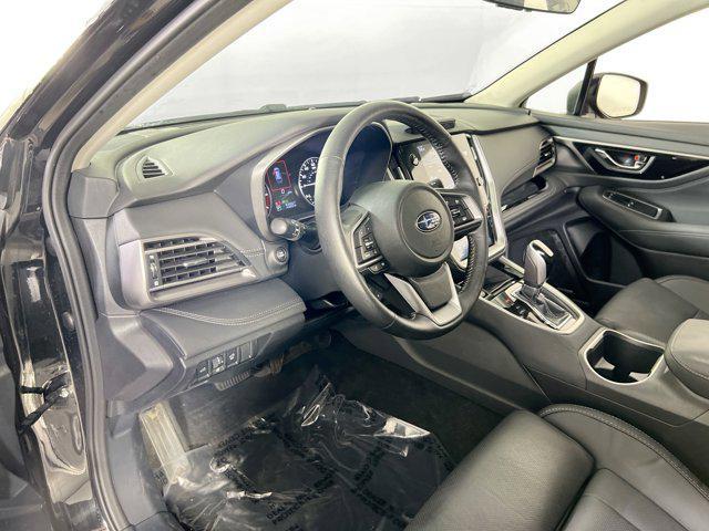 Photo of 2022 Crystal Black Silica Subaru Outback