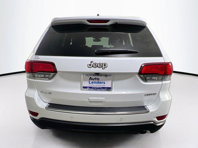 Photo of 2022 Bright White Clearcoat Jeep Grand Cherokee