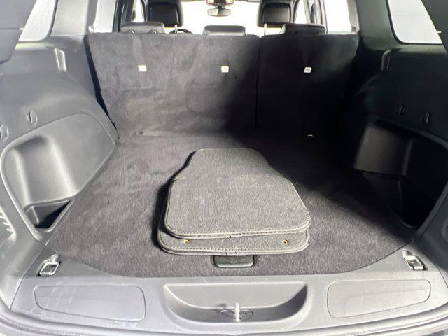 Photo of 2022 Bright White Clearcoat Jeep Grand Cherokee
