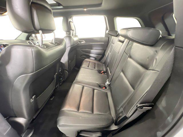 Photo of 2022 Bright White Clearcoat Jeep Grand Cherokee