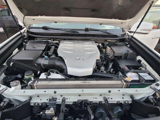 Photo of 2013 White Lexus GX 460