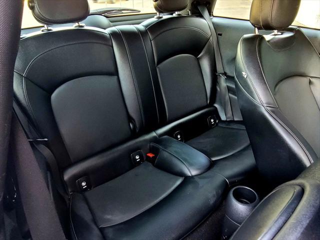 Photo of 2015 Midnight Black Metallic MINI Hardtop