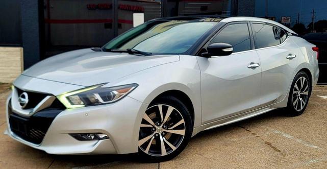 Photo of 2017 Brilliant Silver Nissan Maxima