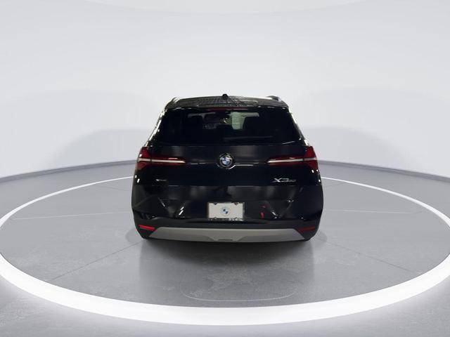 Photo of 2026 Black Sapphire Metallic BMW X3