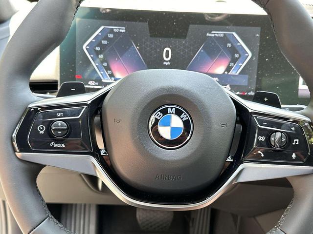Photo of 2024 Dark Graphite Metallic BMW 530