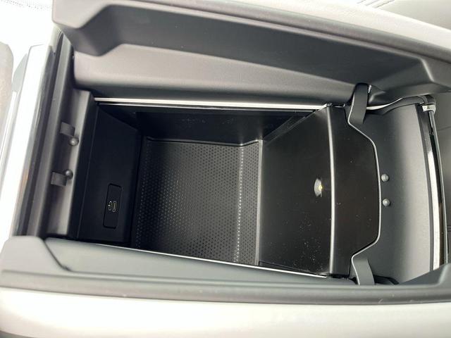 Photo of 2026 Black Sapphire Metallic BMW X5