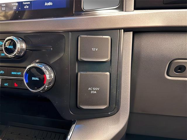 Photo of 2025 Agate Black Metallic Ford F-150