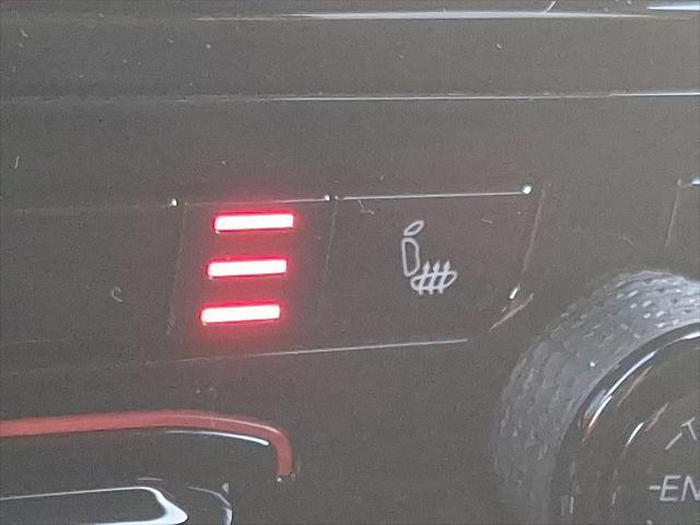 Photo of 2025 Bright White Clearcoat Jeep Grand Cherokee