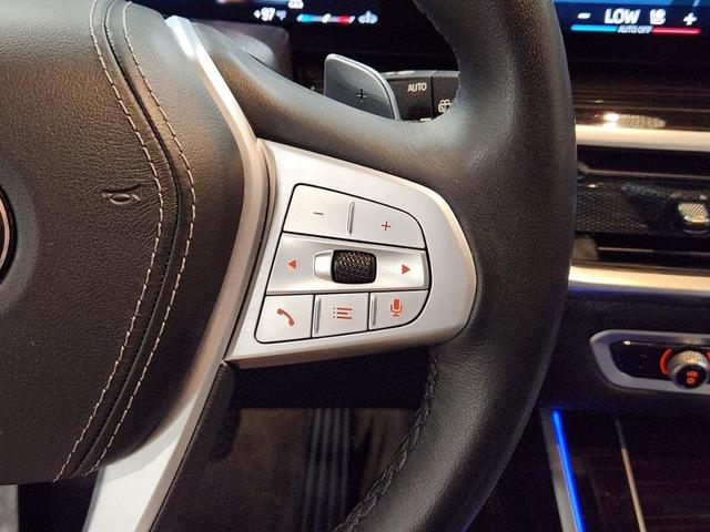 Photo of 2024 White BMW X7