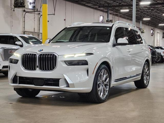 Photo of 2024 White BMW X7