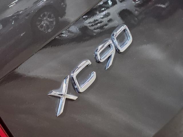 Photo of 2020 Gray Volvo XC90