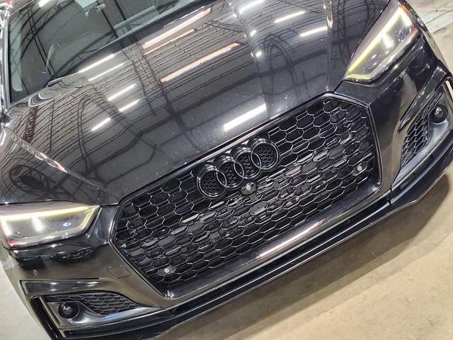 Photo of 2018 Mythos Black Metallic Audi S5