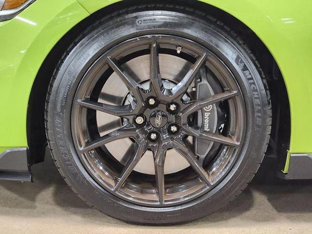Photo of 2020 Green Ford Shelby GT350