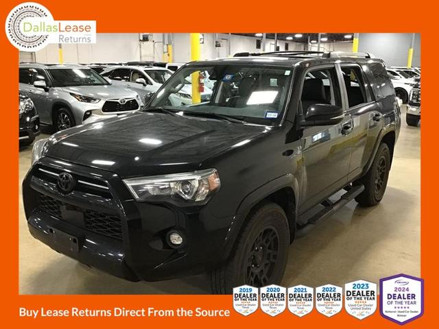 Photo of 2022 Midnight Black Metallic Toyota 4Runner