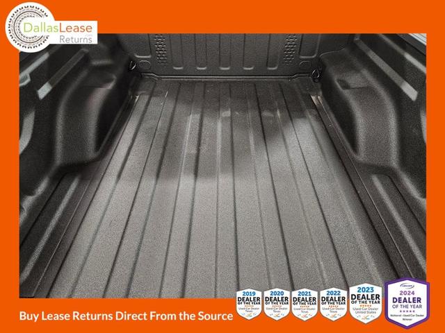 Photo of 2021 Gray Jeep Gladiator