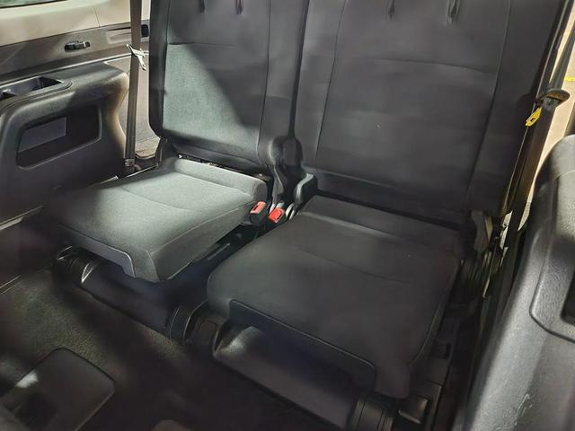 Photo of 2019 Gray Toyota 4Runner