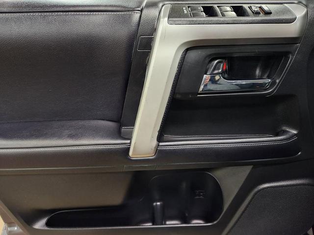 Photo of 2019 Gray Toyota 4Runner