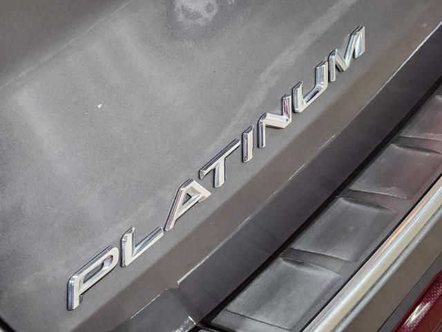 Photo of 2021 Carbonized Gray Metallic Ford Explorer