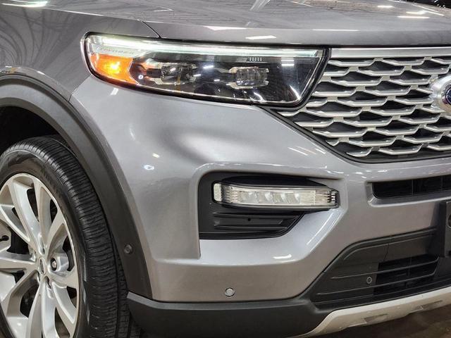 Photo of 2021 Carbonized Gray Metallic Ford Explorer