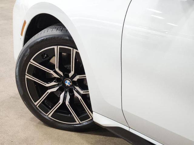 Photo of 2024 White BMW 740