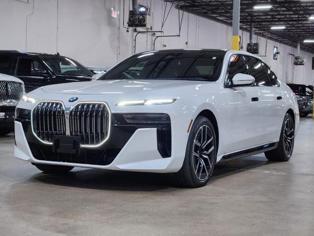 Photo of 2024 White BMW 740