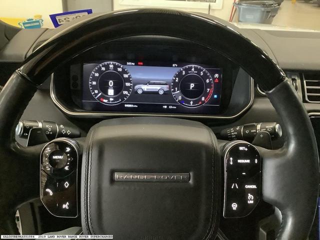 Photo of 2019 Fuji White Land Rover Range Rover